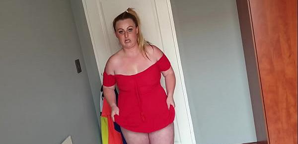  Fat girl playing dress up by trying on different dresses